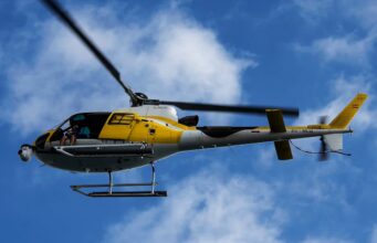 Top Activities in Dubai: Why a Helicopter Tour Must Be on Your List? helicopter tour Dubai